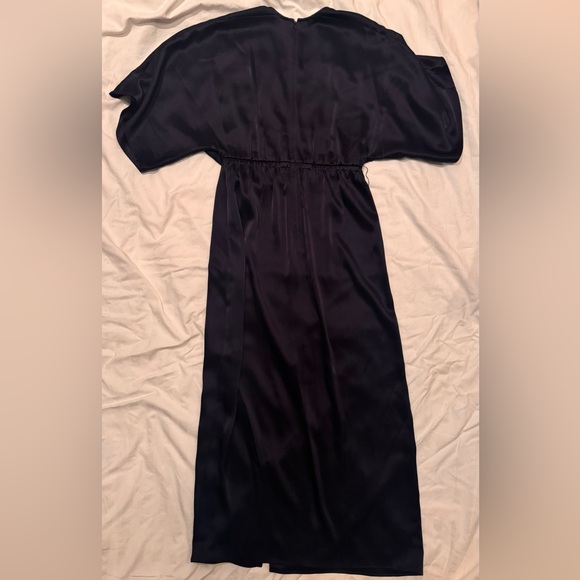 silk navy blue dress from Babaton - Picture 2 of 4